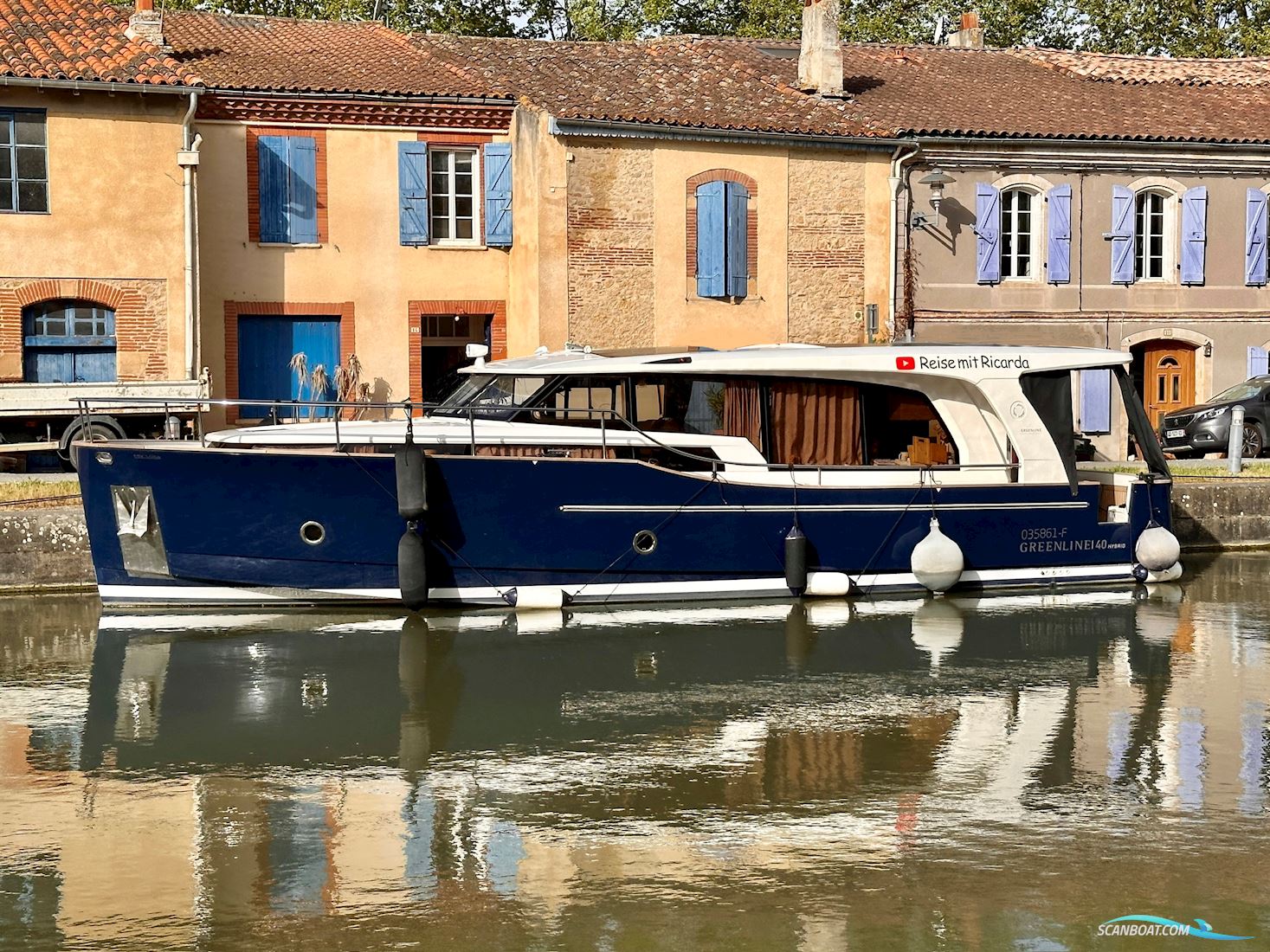 Greenline 40 Hybrid