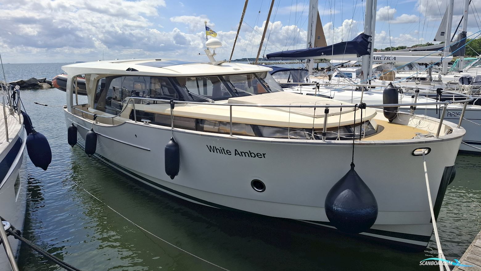 Greenline 40