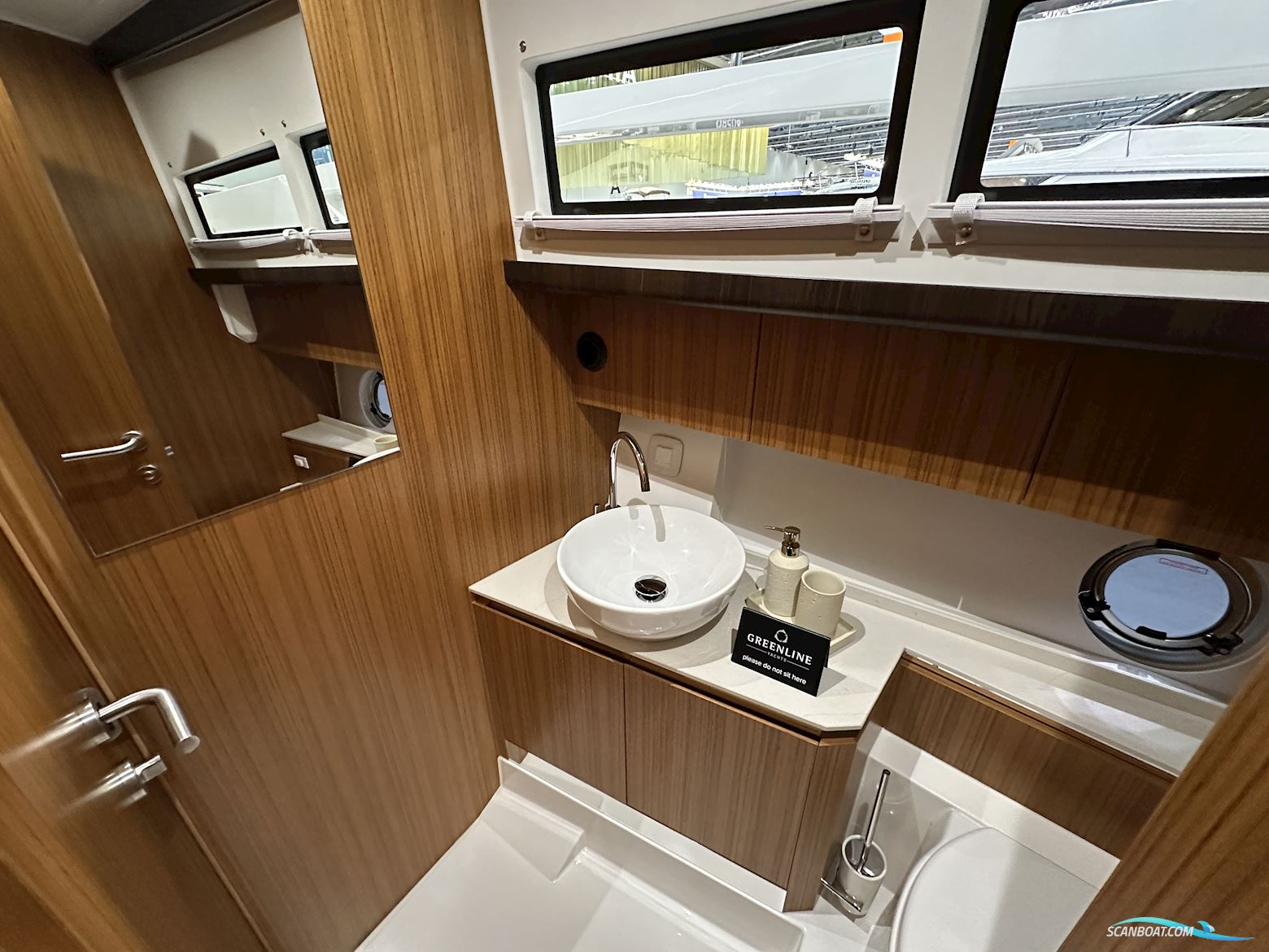 Greenline 42