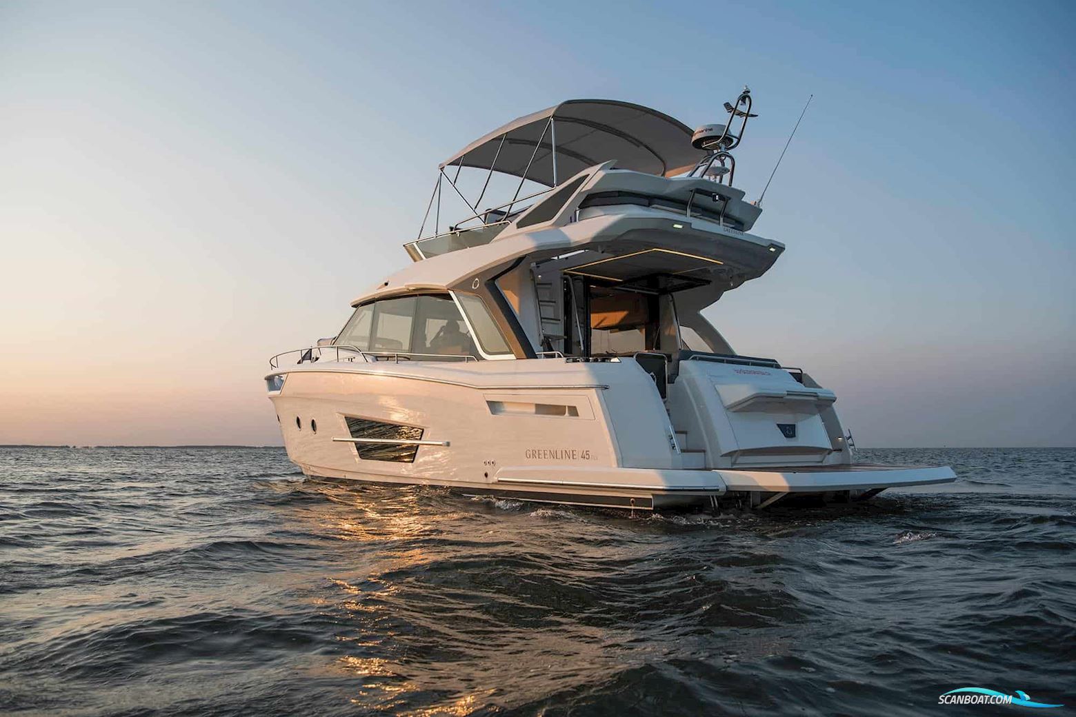 Greenline 45 Fly