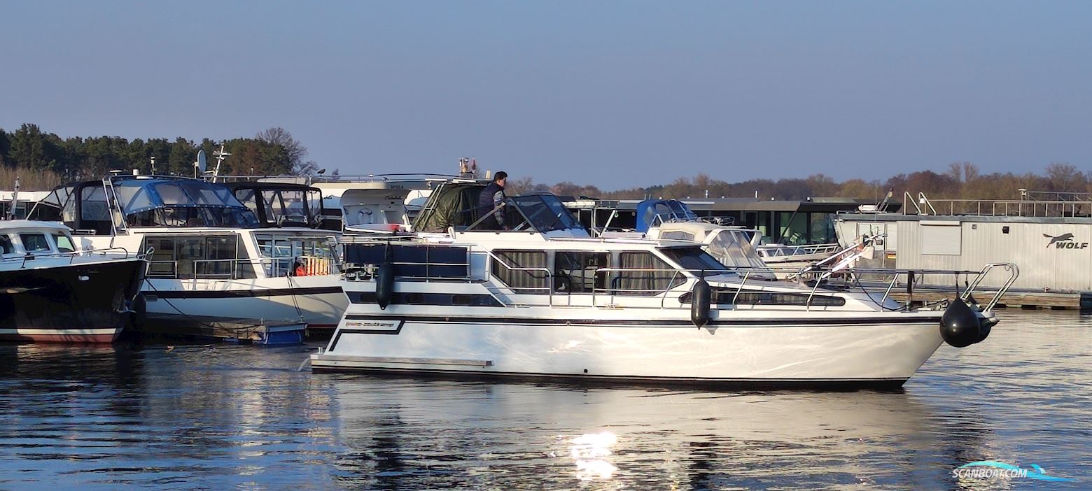 Gruno 38 E Royal Motorboat 1997, with Iveco Afio engine, Germany