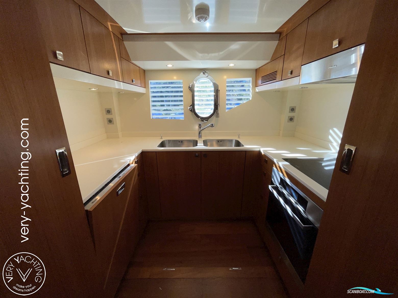 Guy Couach 2800 Open