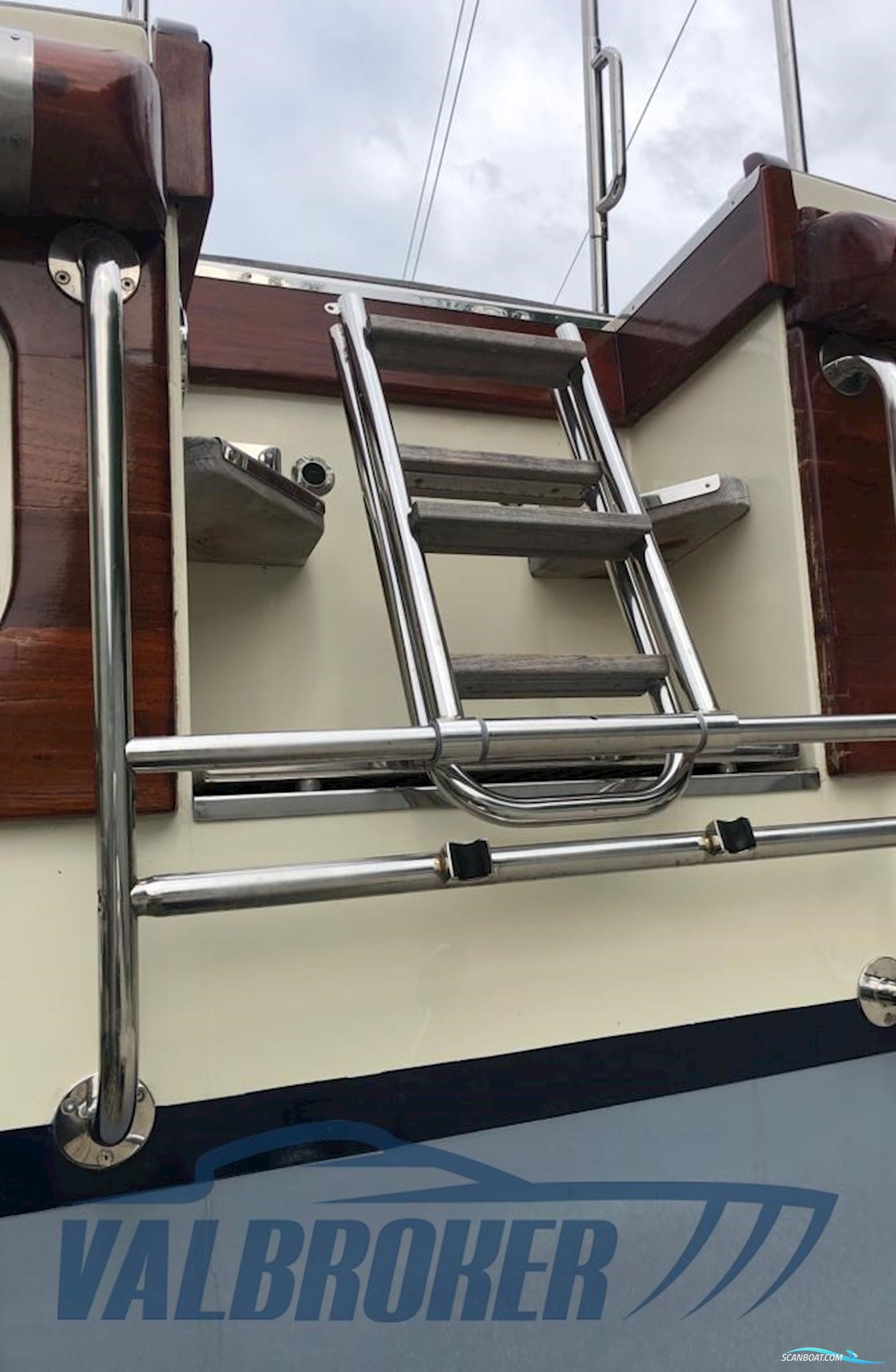 Halmatic Motovedetta