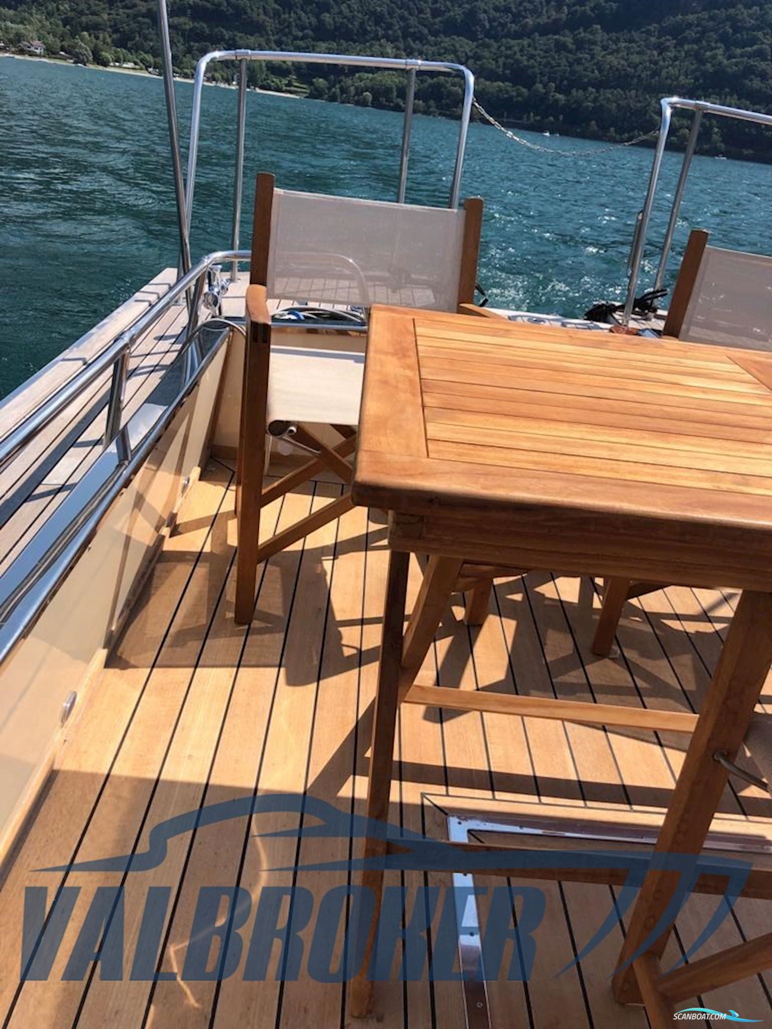 Halmatic Motovedetta