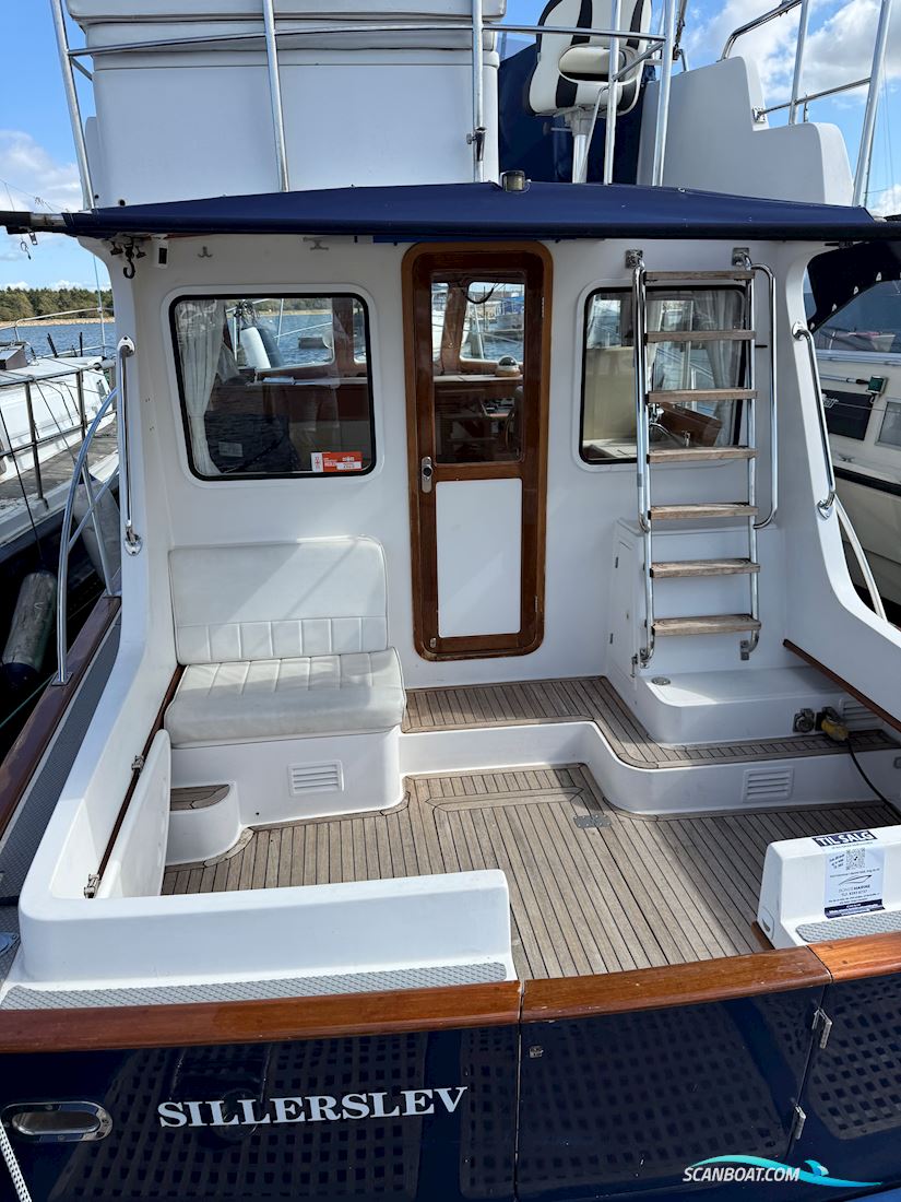 Halvorsen 32 Cruiser