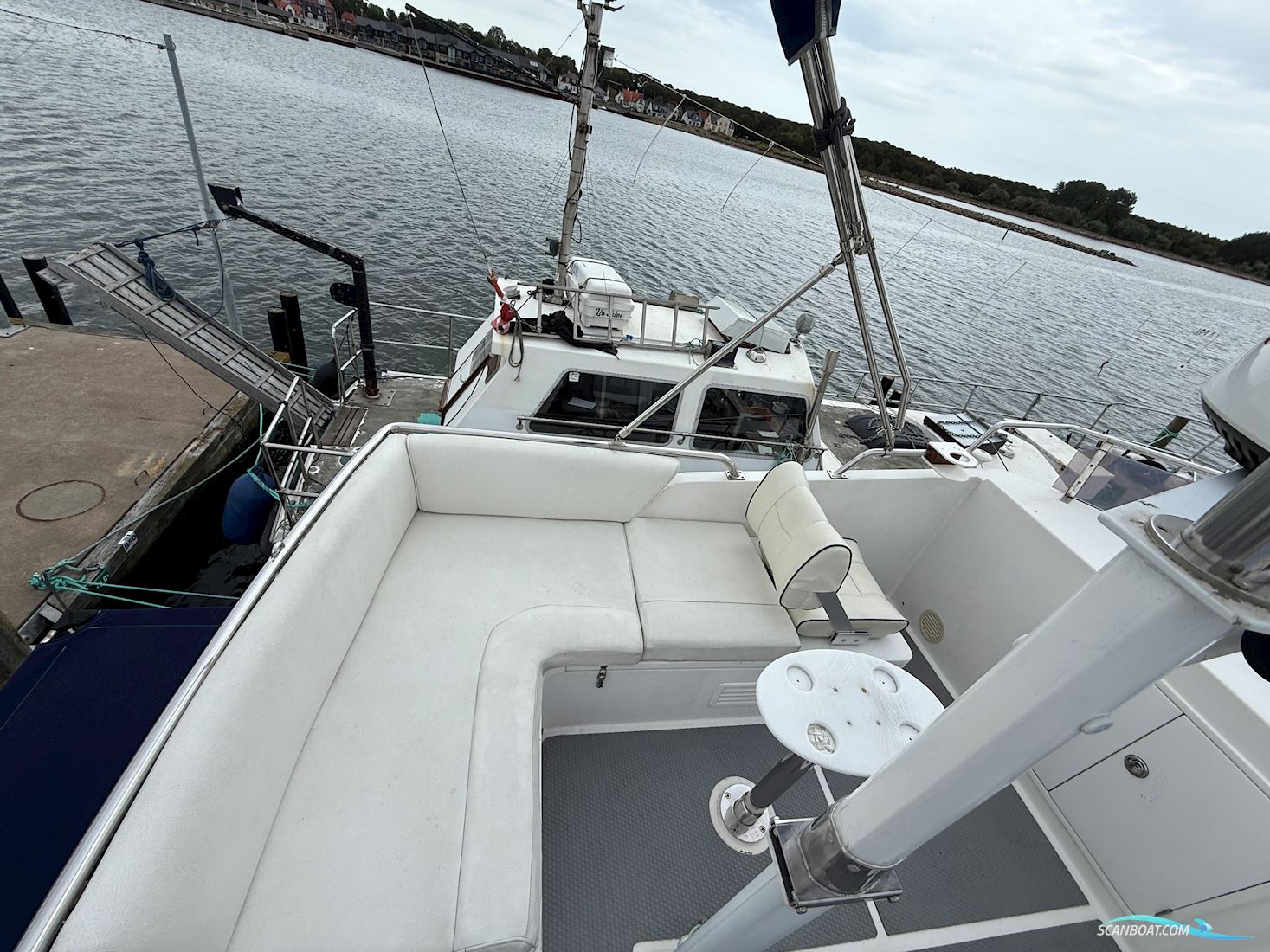 Halvorsen 32 Cruiser