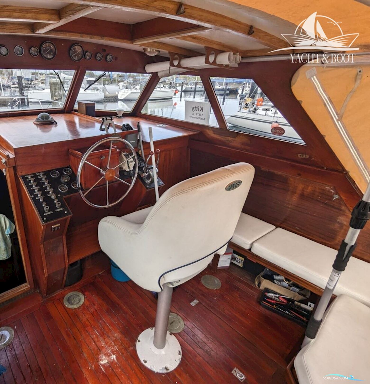 Hansen & Arnutzen Norway Hansen & Arnutzen Norway Mahogany Cruiser