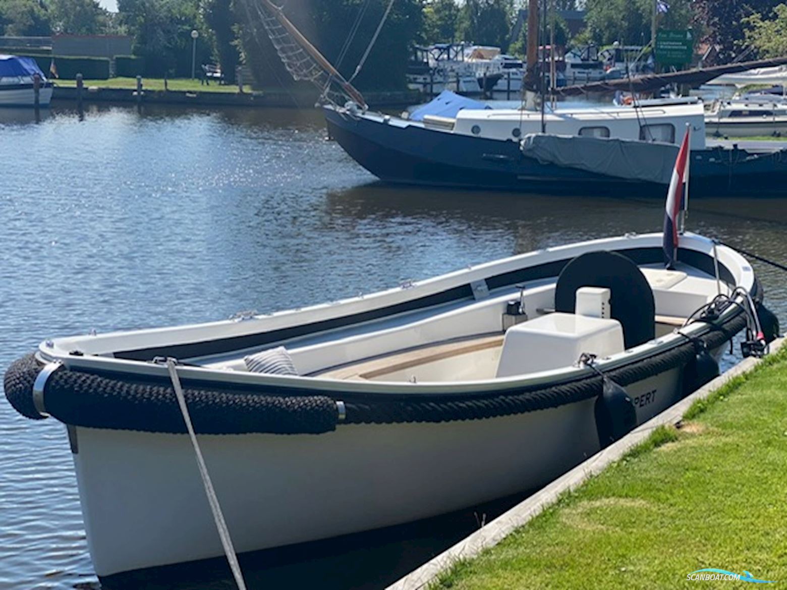 Harding 750 Motorboat 1989, with Bmc engine, The Netherlands