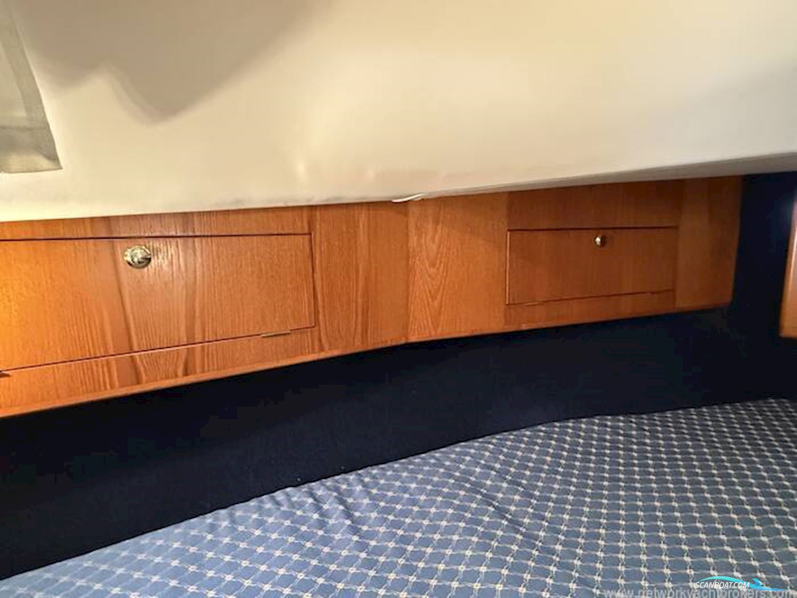 HARDY MARINE 32 Commander