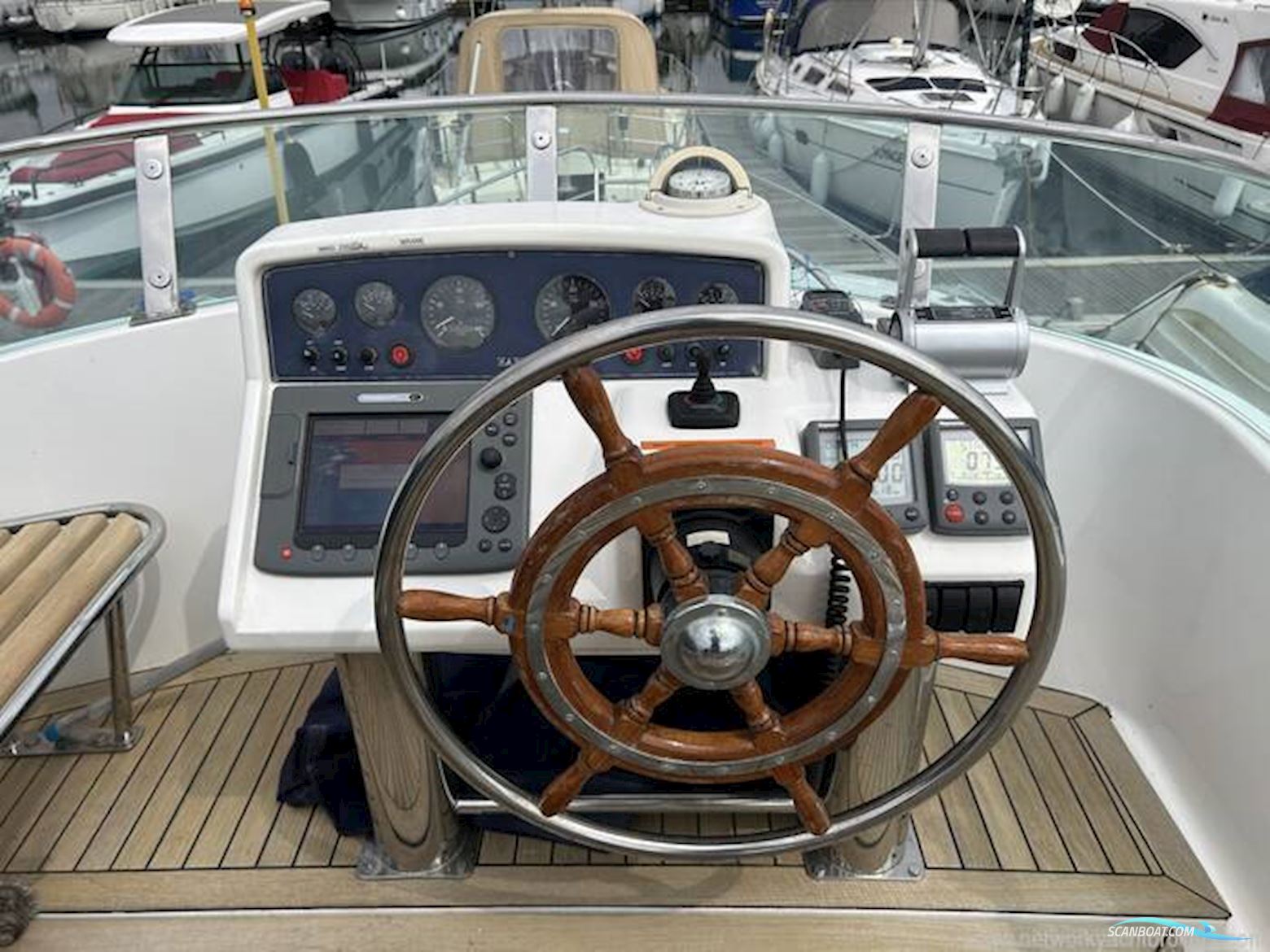 HARDY MARINE 36
