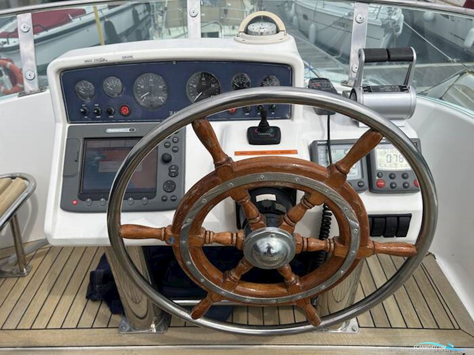 HARDY MARINE 36
