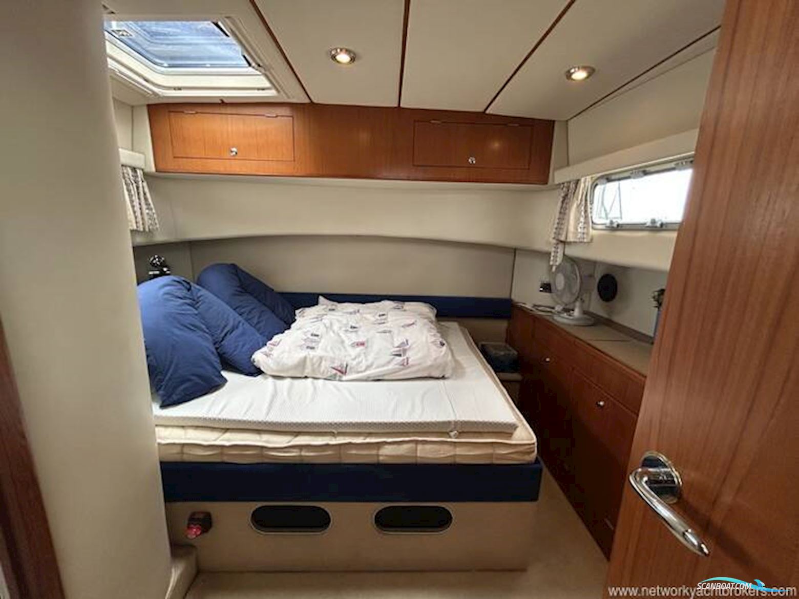 HARDY MARINE 36