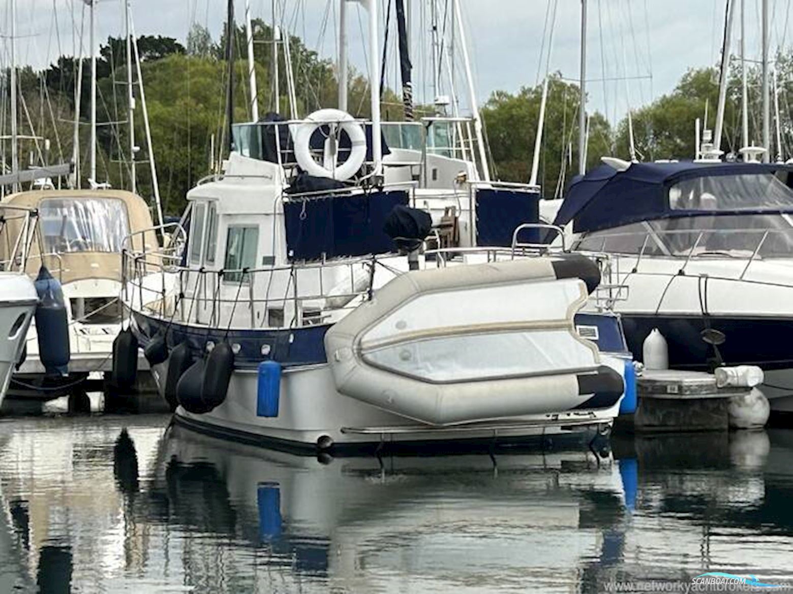 HARDY MARINE 36