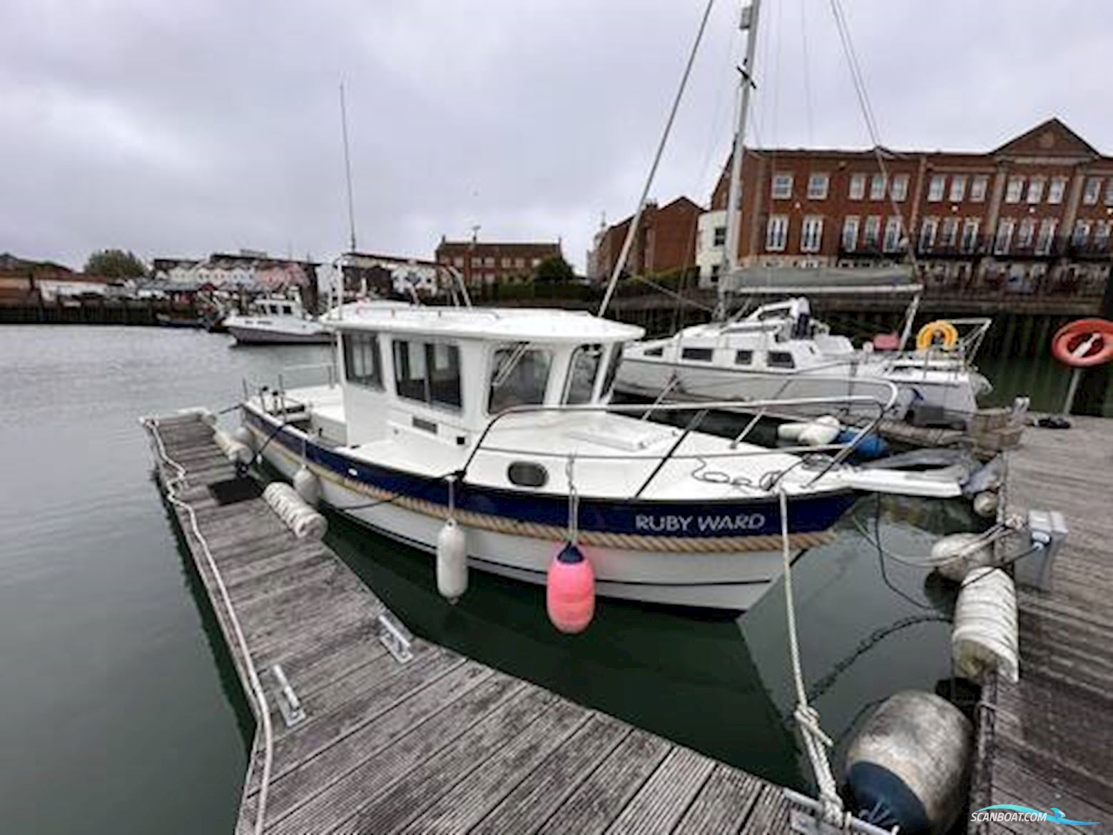 Hardy Marine Fishing 24