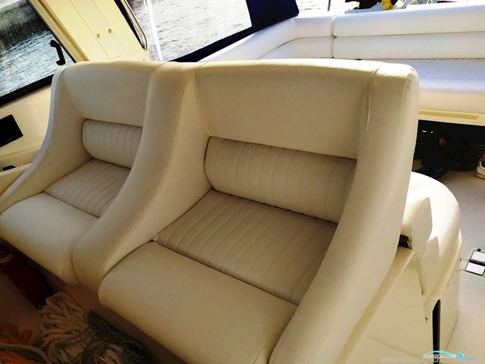 HARDY MARINE Seawing 305