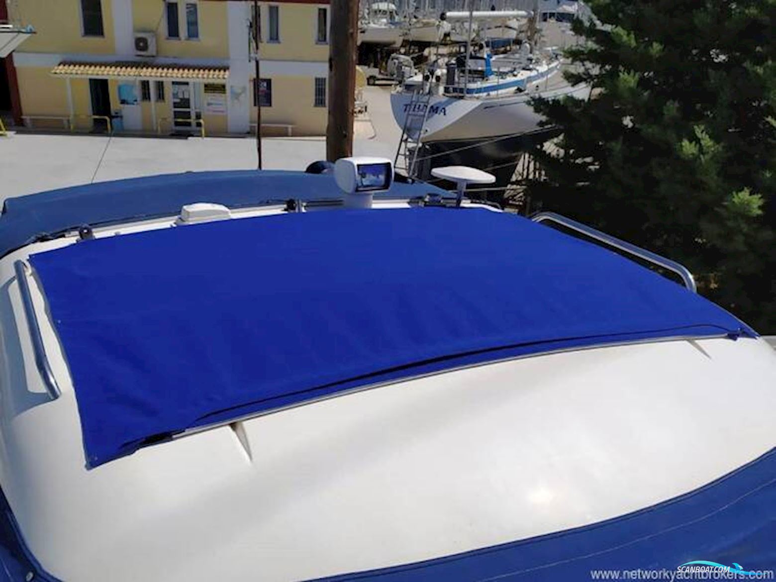 HARDY MARINE Seawing 305