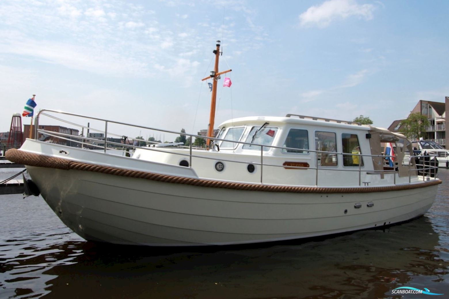 Heechvlet 9.80 Classic Motorboat 2003, with Lombardini engine, The Netherlands