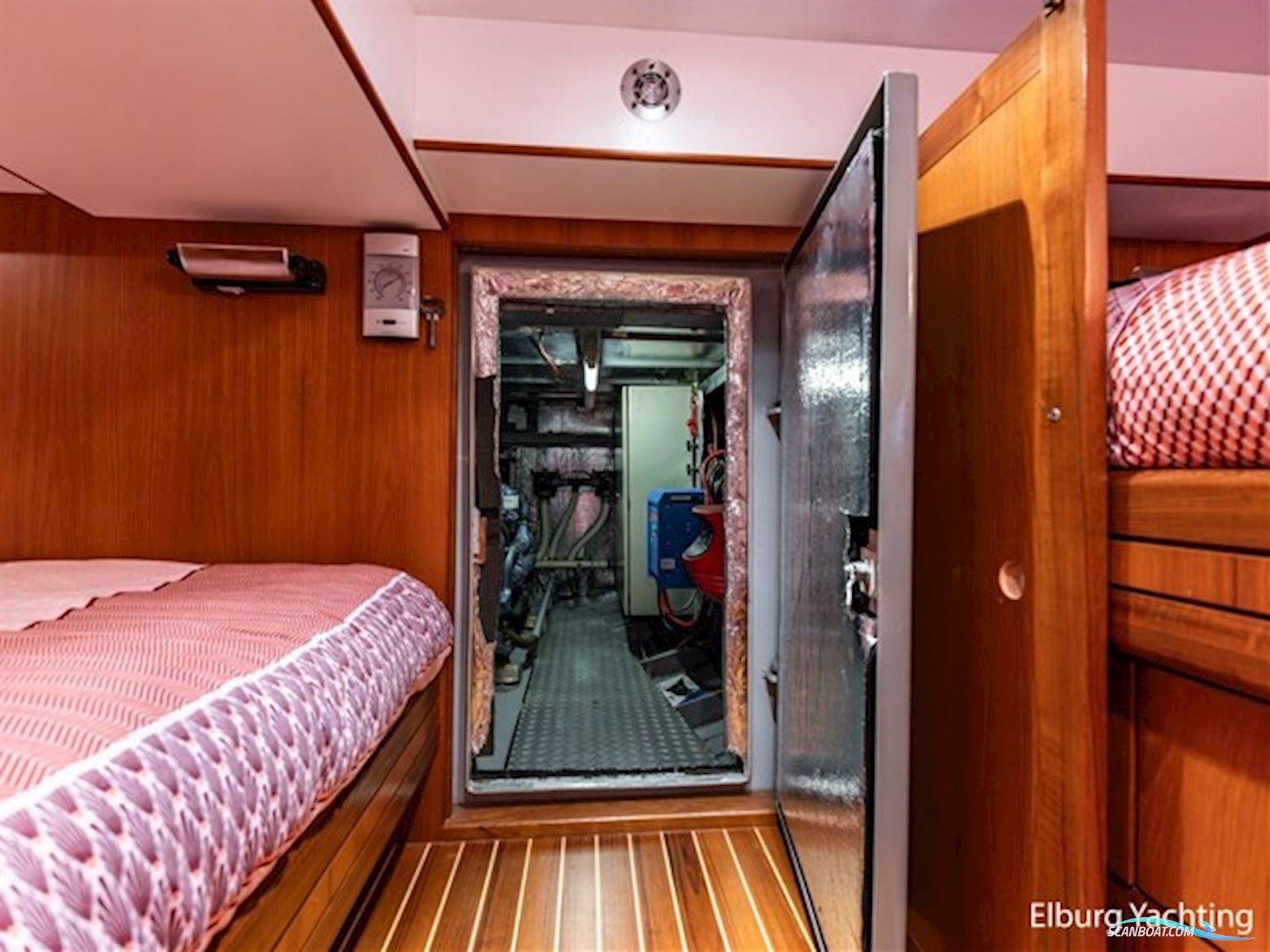 Hellingskip 1300 - Open Kuip
