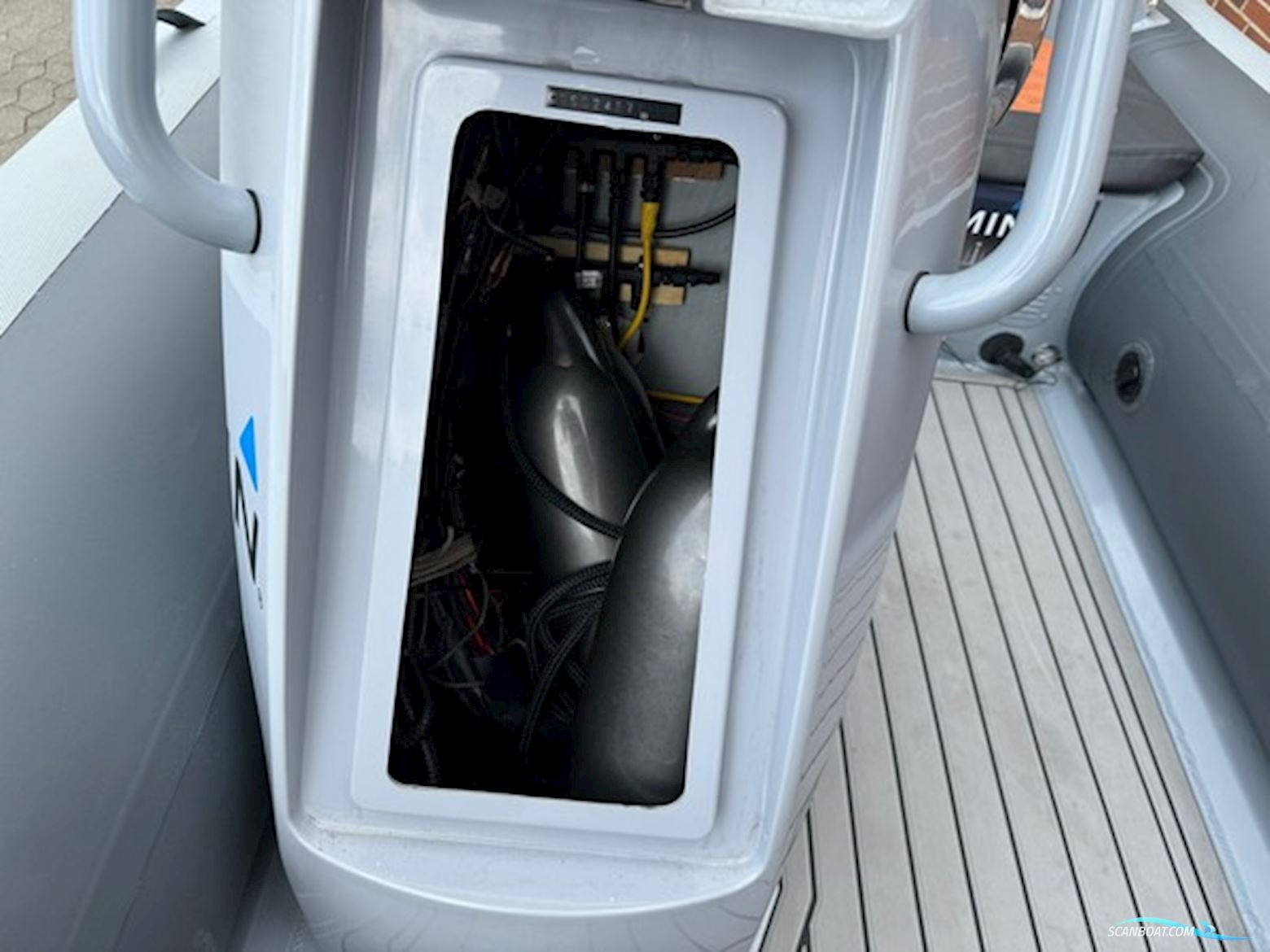 Highfield CL380DL m/Mercury F60 hk EFI 4-takt og Brenderup trailer - NU NEDSAT KR. 15.000,- !