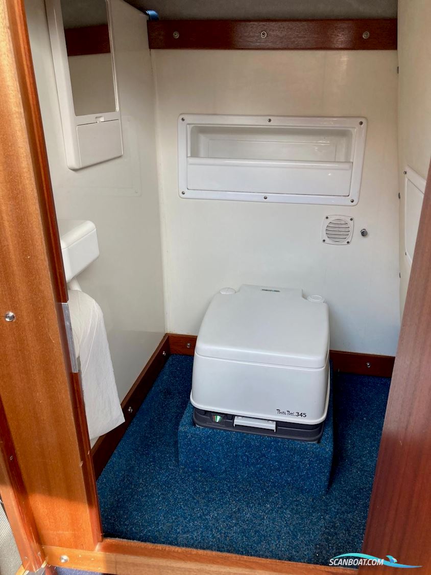 Hilter Royal 840 Flybridge