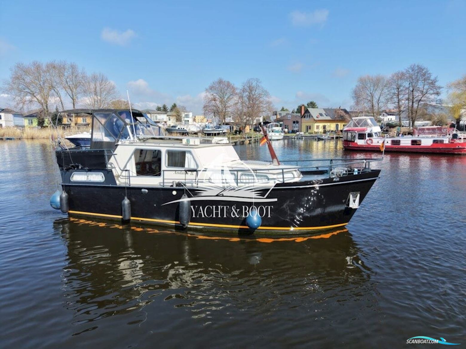 Holländischer Werftbau 1000 Gsak Motorboat 1981, with Yanmar engine, Germany