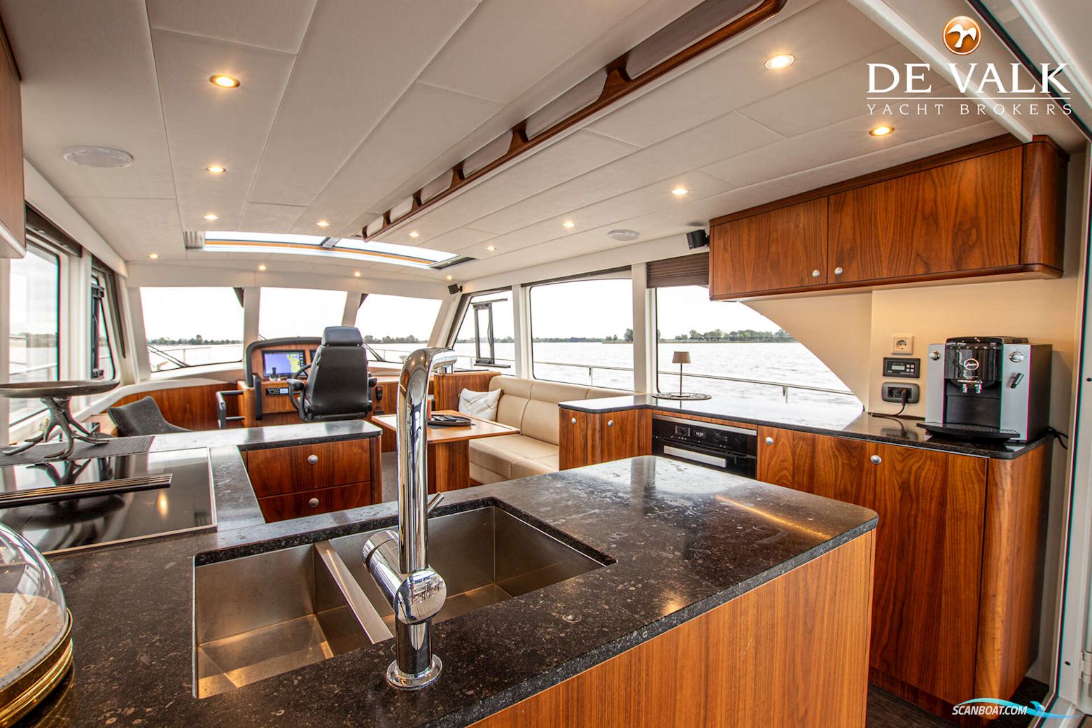 HOLTERMAN 53 Commander