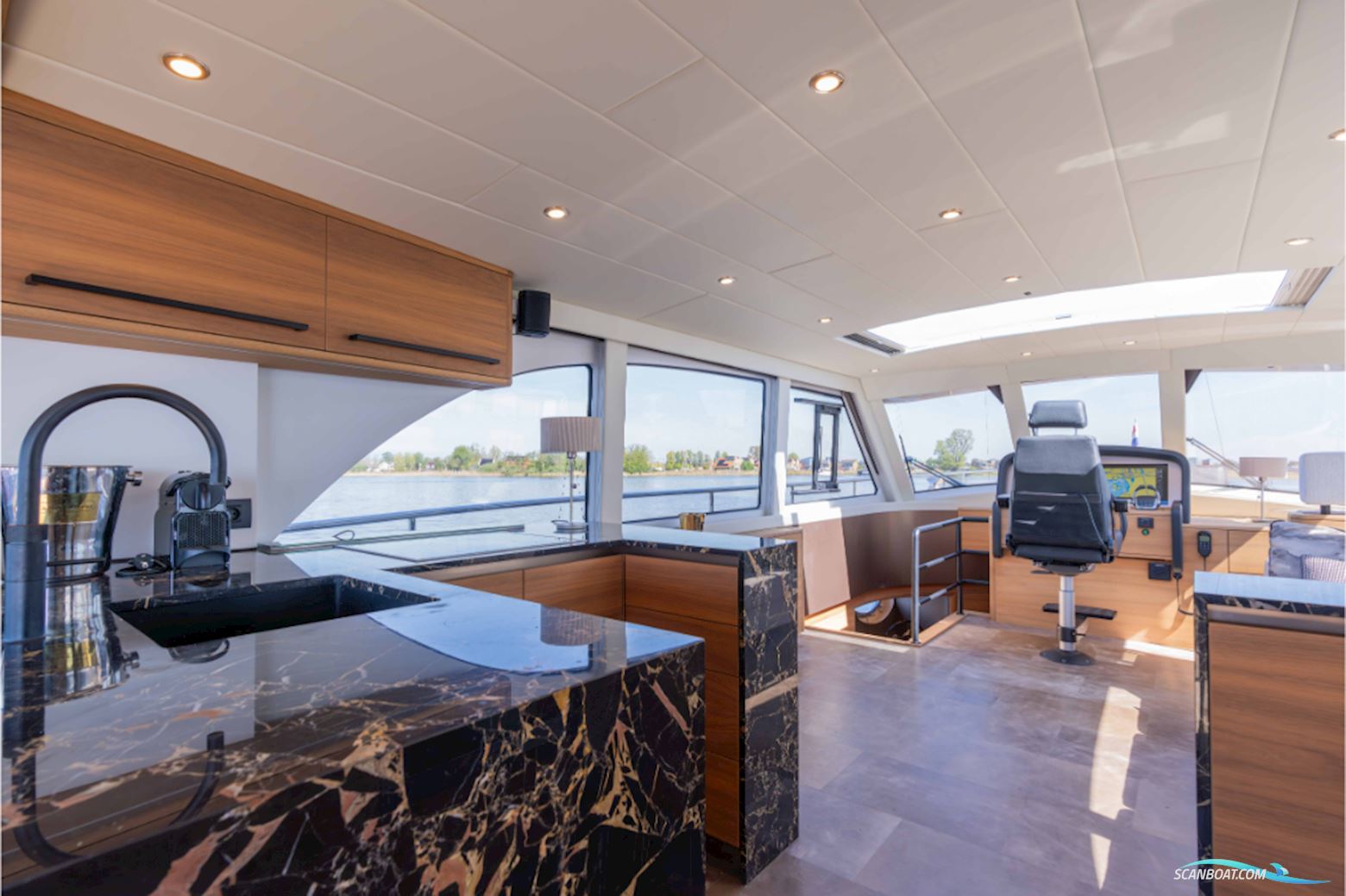 HOLTERMAN Commander 54