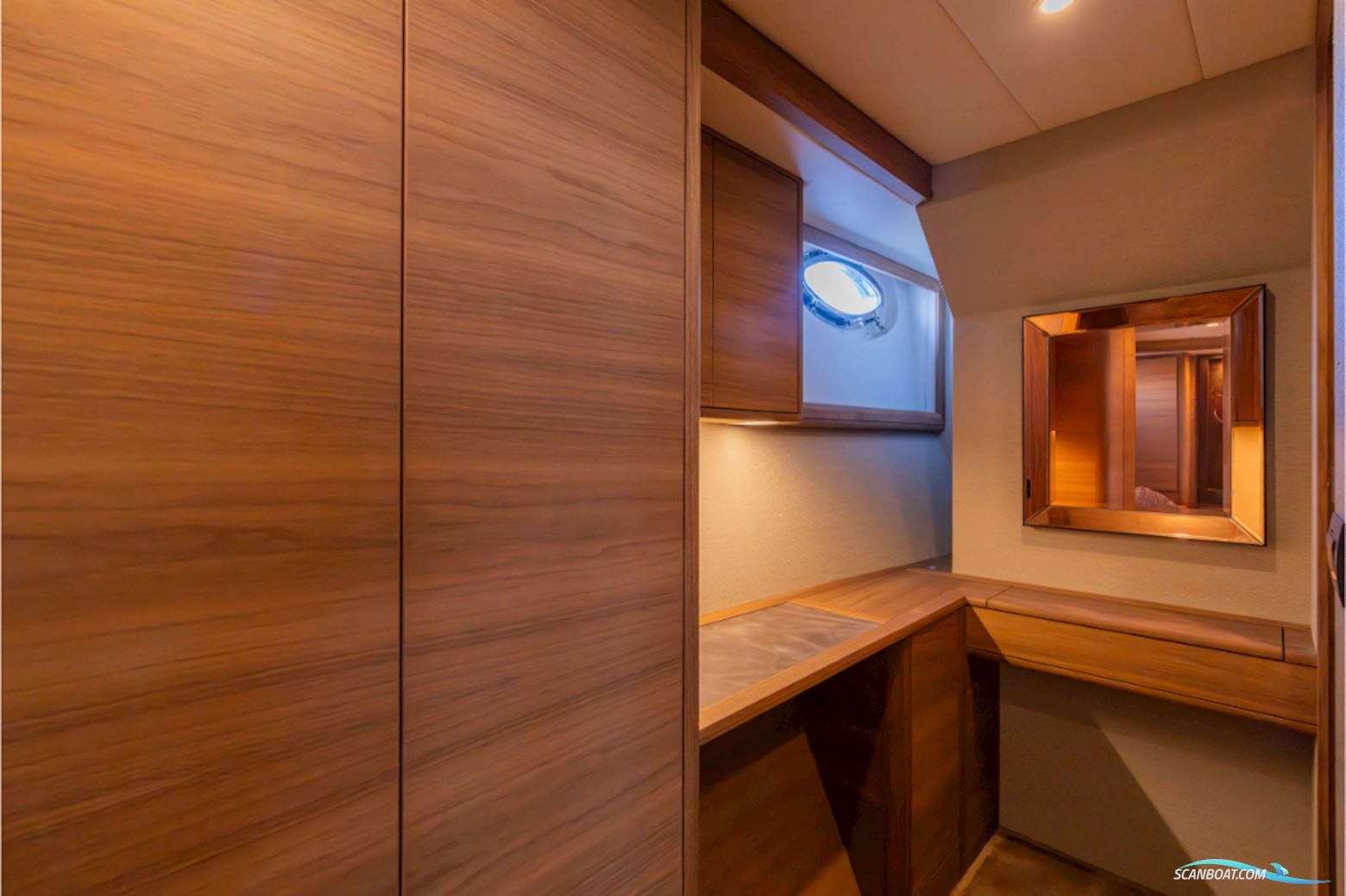 HOLTERMAN Commander 54