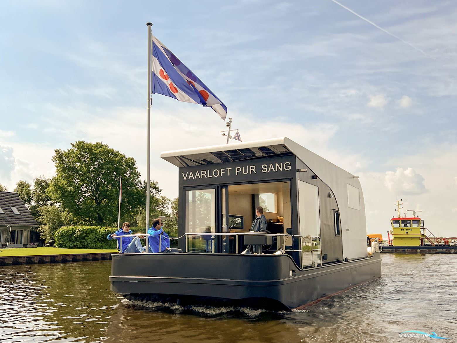 Homeship Vaarloft Volledig Elektrische Houseboat