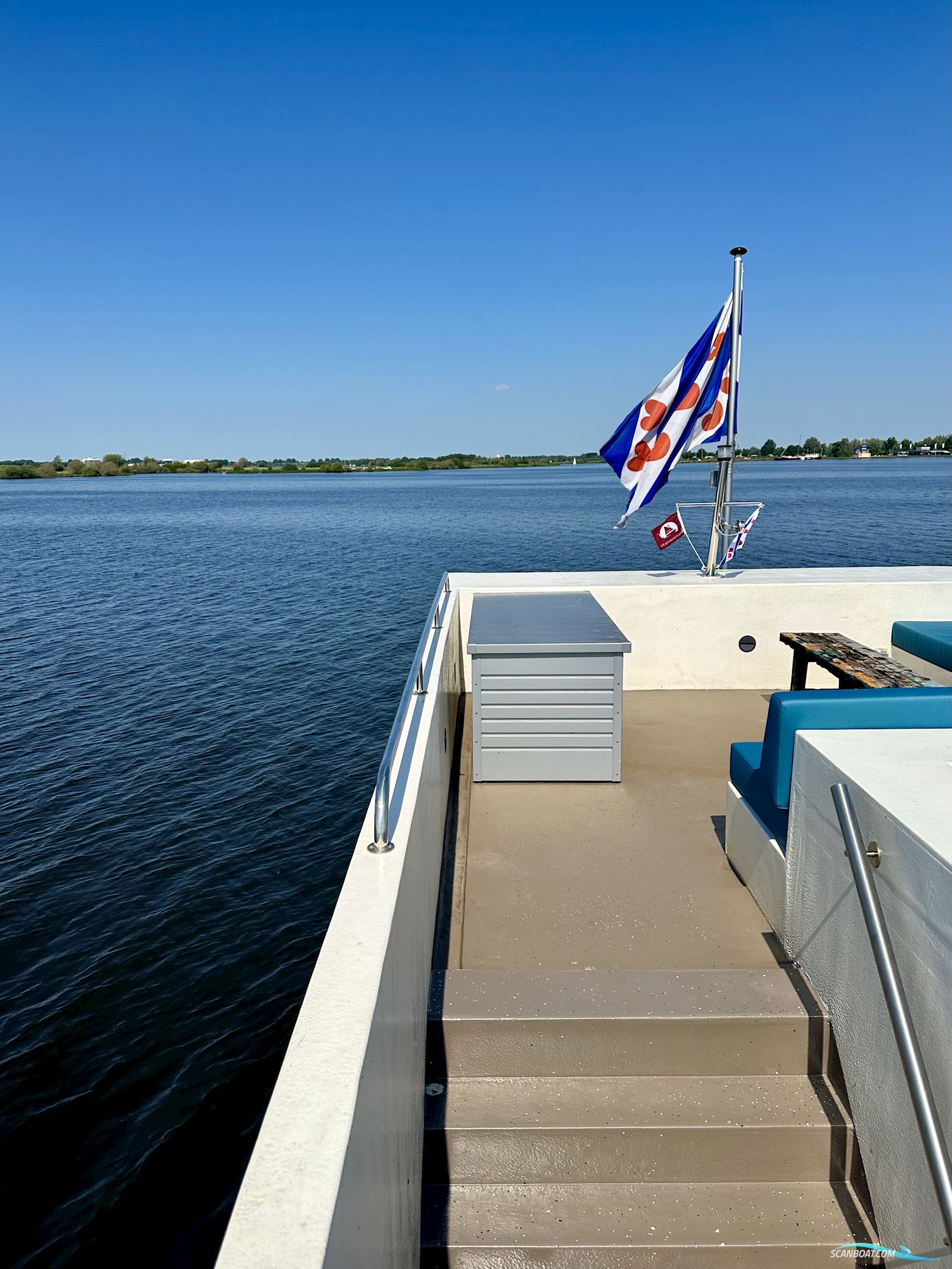 Homeship Vaarloft Volledig Elektrische Houseboat