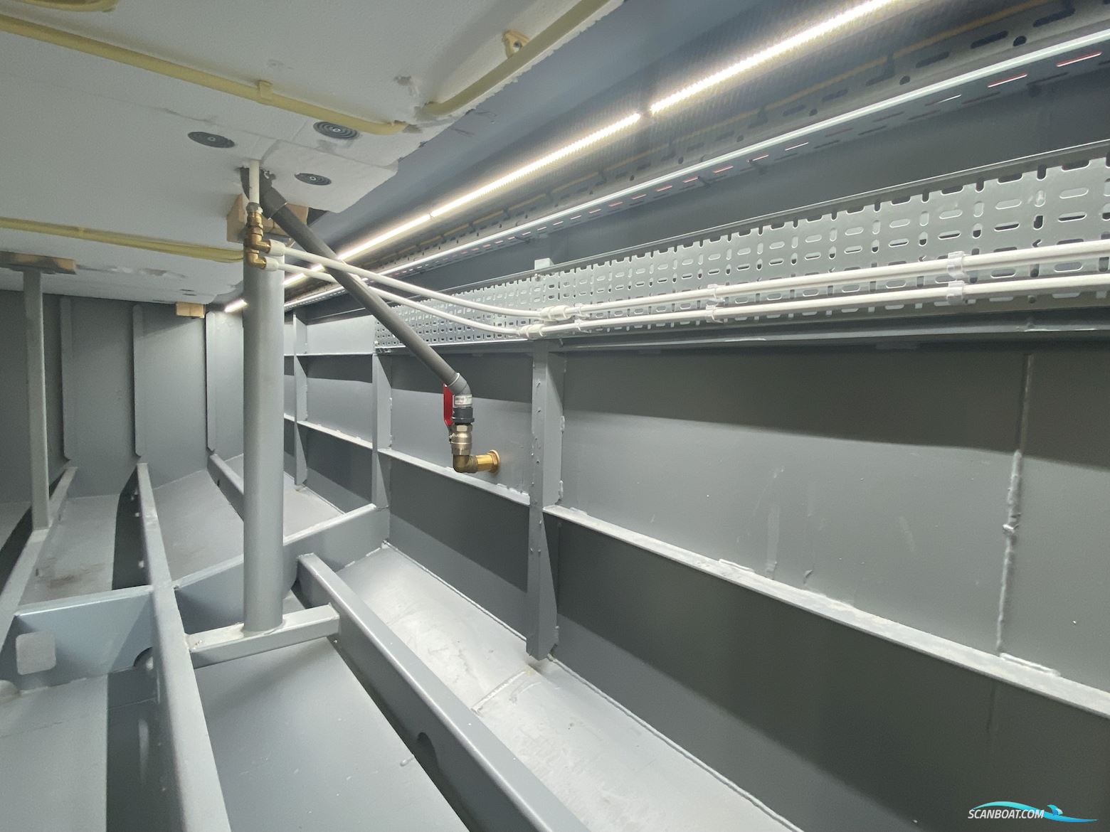 Homeship Vaarloft Volledig Elektrische Houseboat