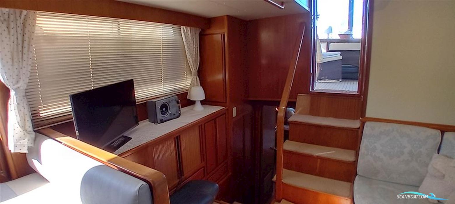 Horizon 47 Trawler Motor Yacht