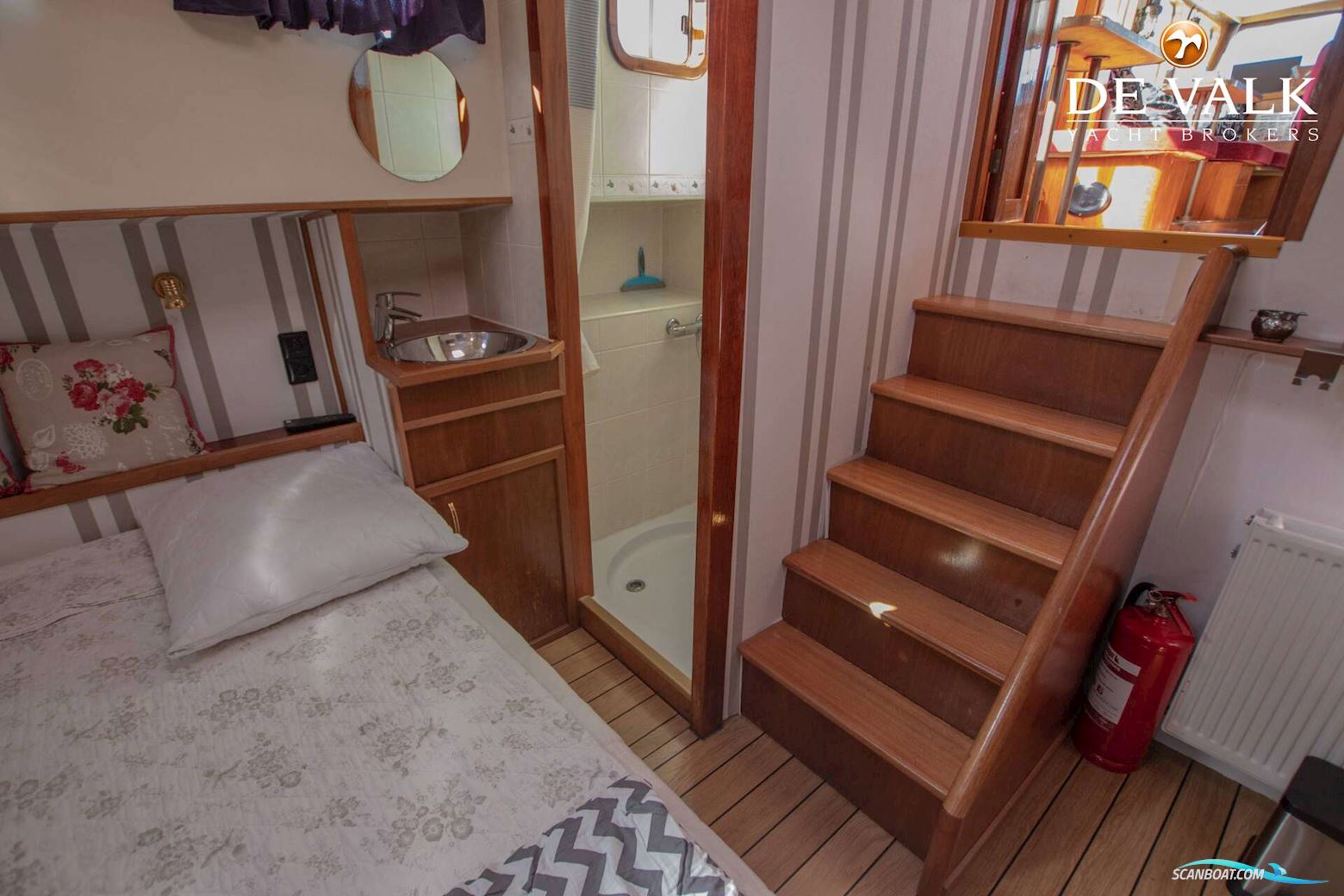 Houseboat MS COMPAGNON
