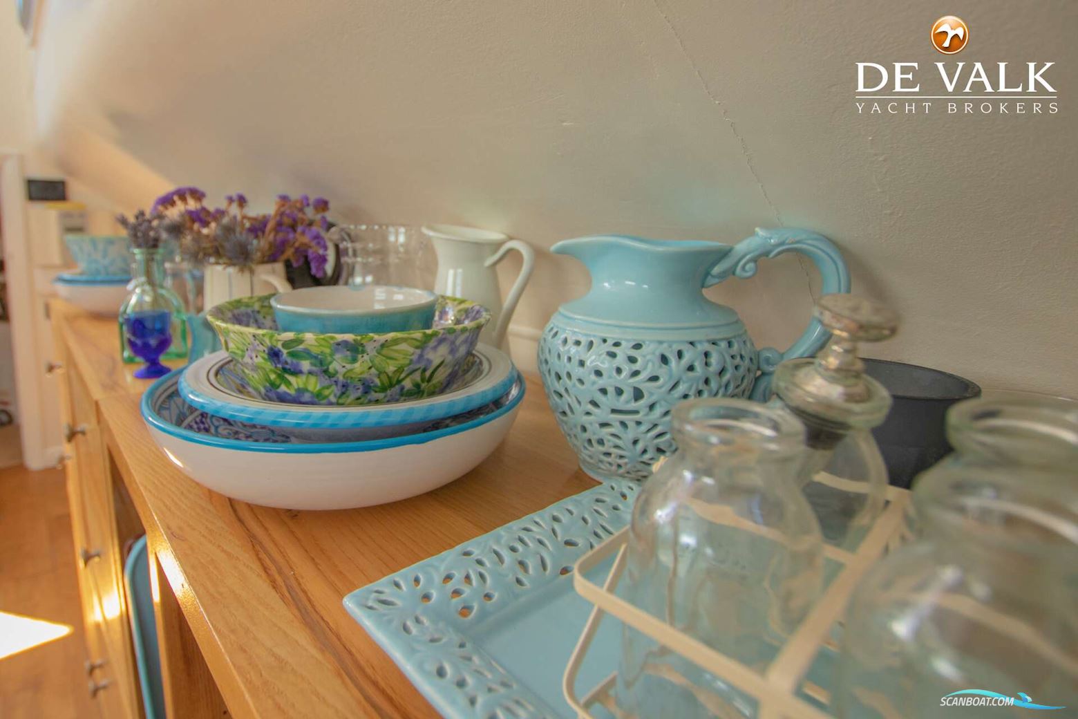 Houseboat Waterloft Luxemotor Spitz 38M