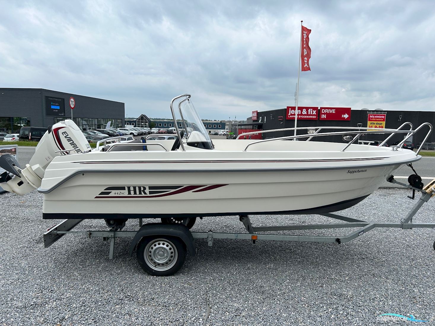 HR 442 SC Med 30 hk og Trailer