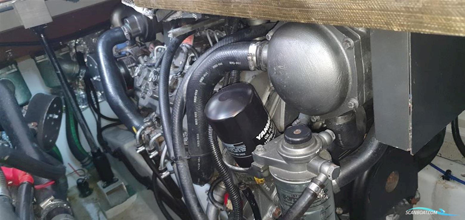 Hunt Yachts Harrier 36