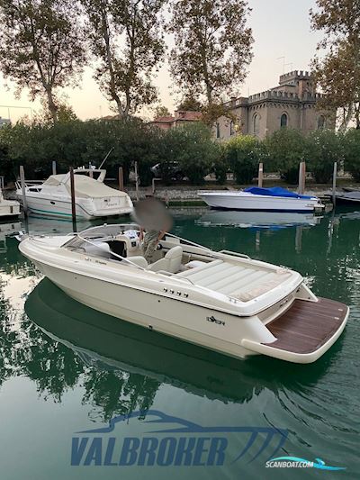 Ilver 25 Nyuma Motorboat 2006, with Mercury Mercruiser MCM 5.0 MPI Alpha I engine, Italy