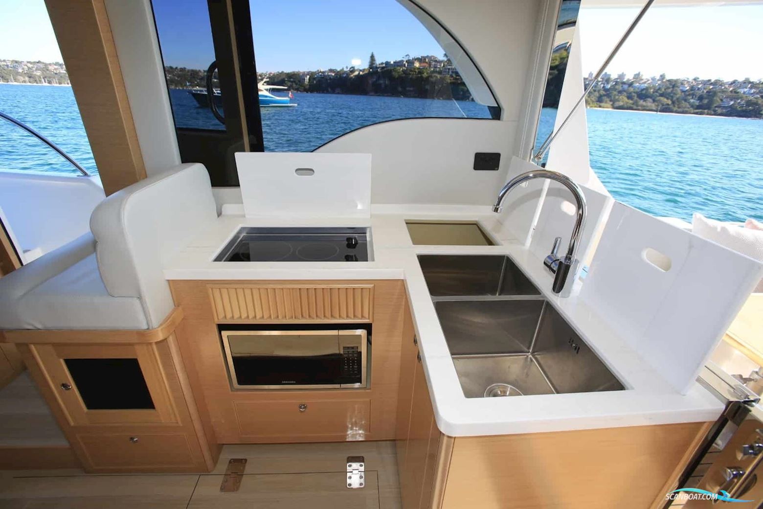 Integrity Trawlers 340SX