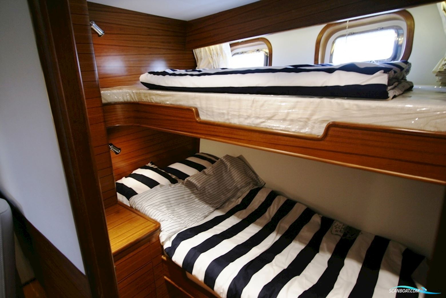 Integrity Trawlers Coastal Express 550CE