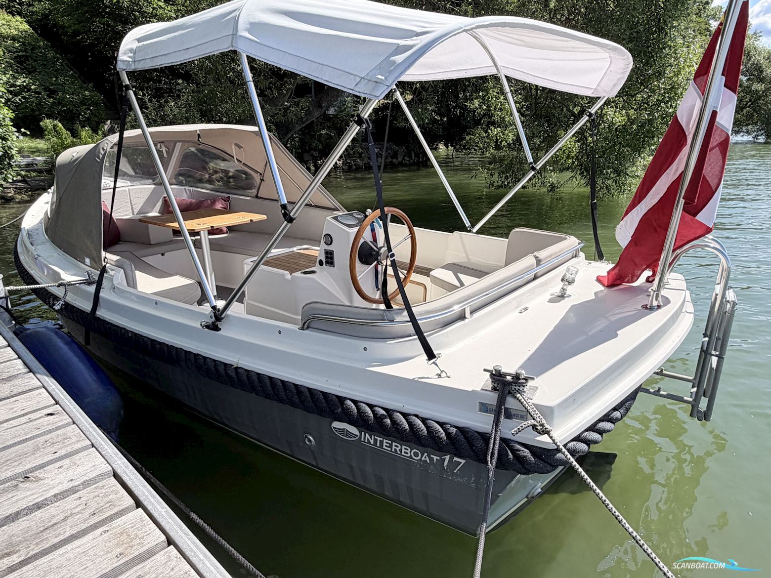 Interboat 17