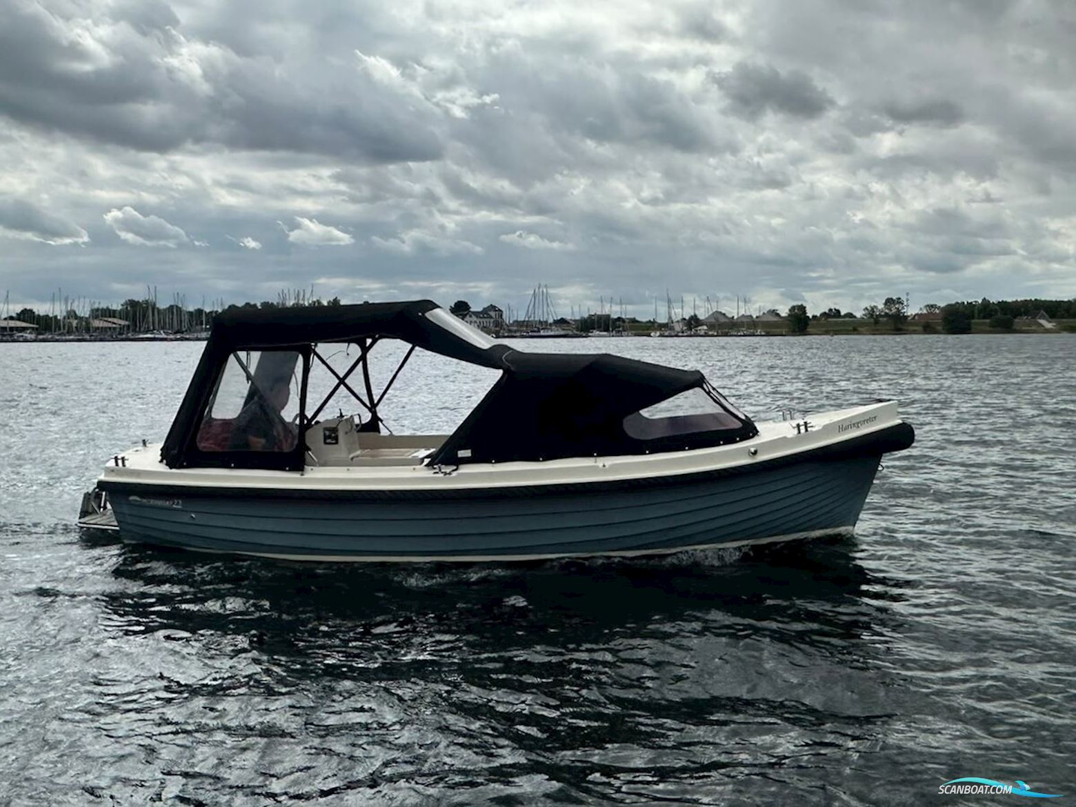 Interboat 22