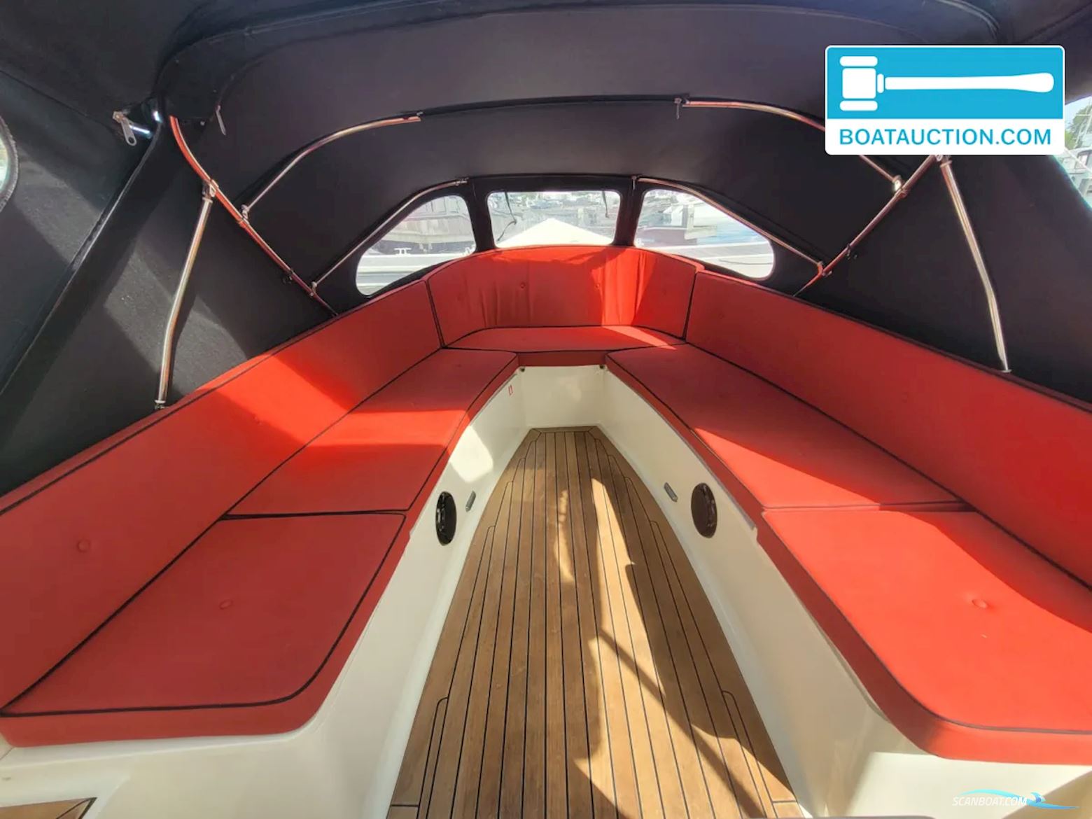 Interboat 22