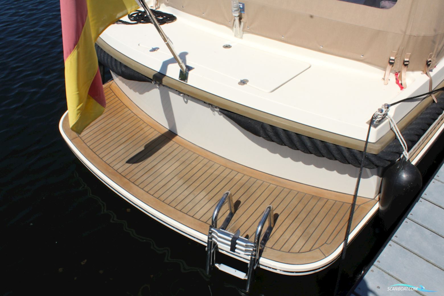 Intercruiser 27 Cabin