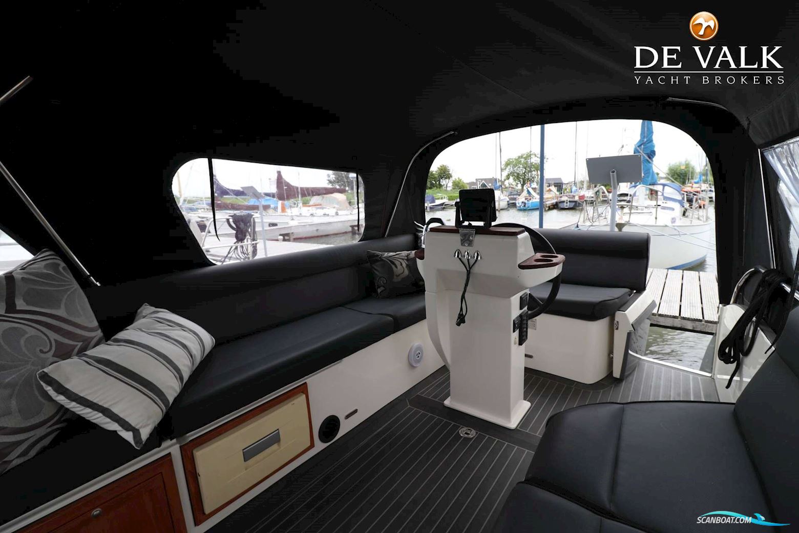 Intercruiser 29