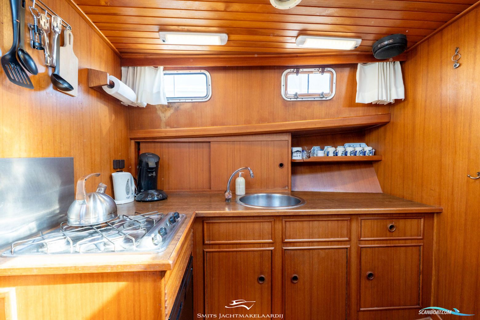 Intership 11.20 AK Cabrio