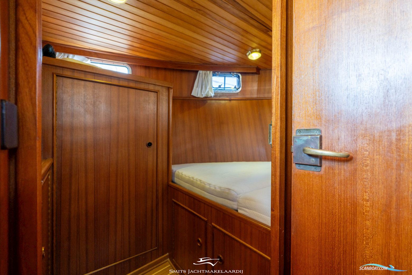 Intership 11.20 AK Cabrio