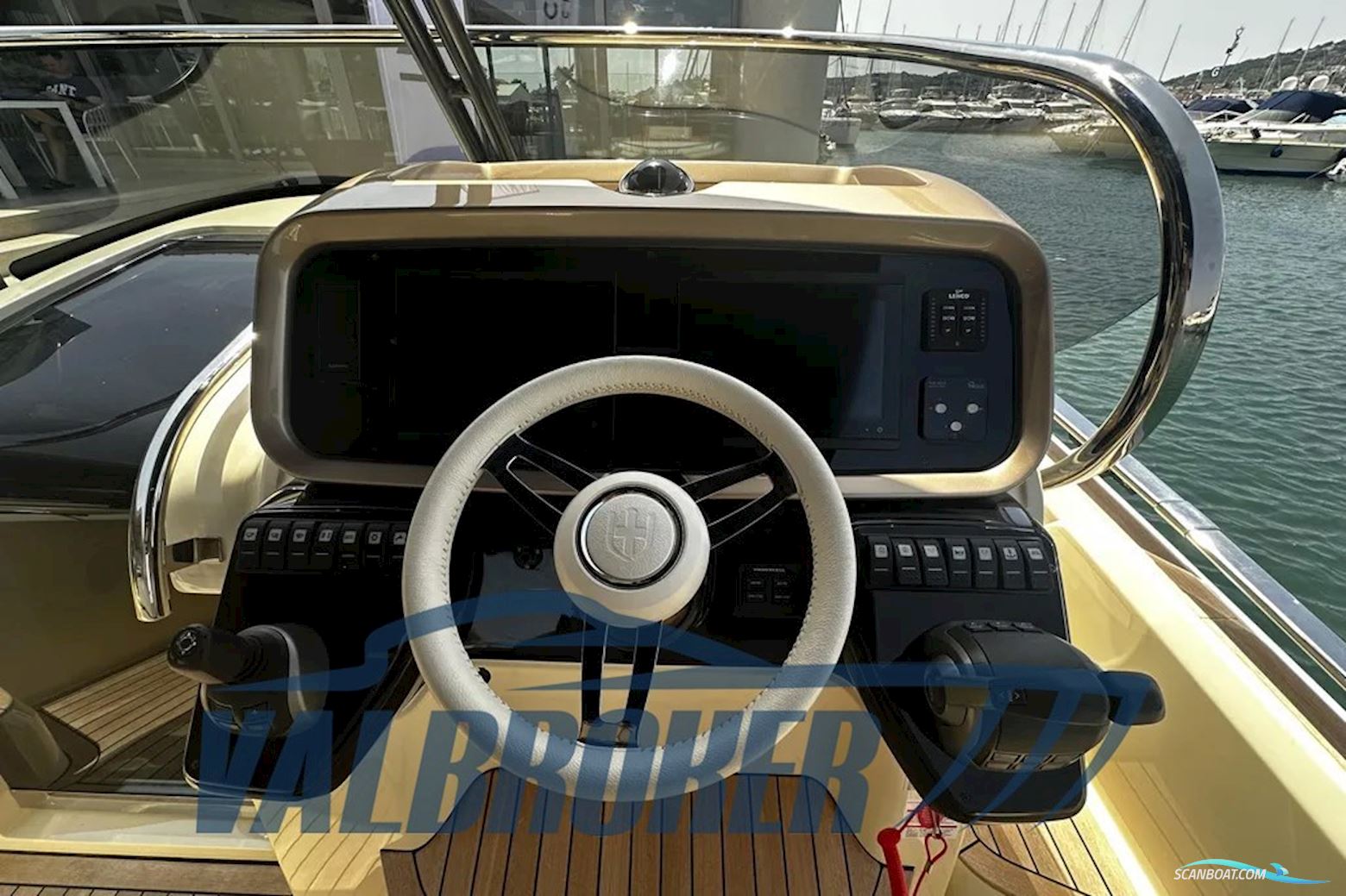 Invictus GT320