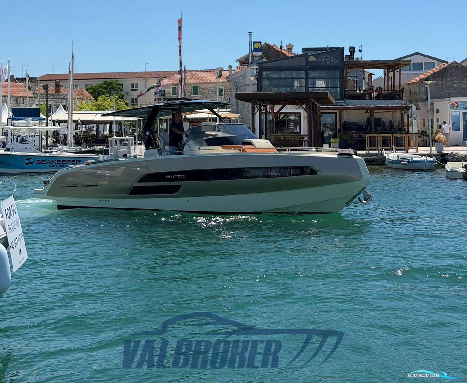 INVICTUS GT320 Motorboat 2023, with Volvo Penta V8 engine, Italy