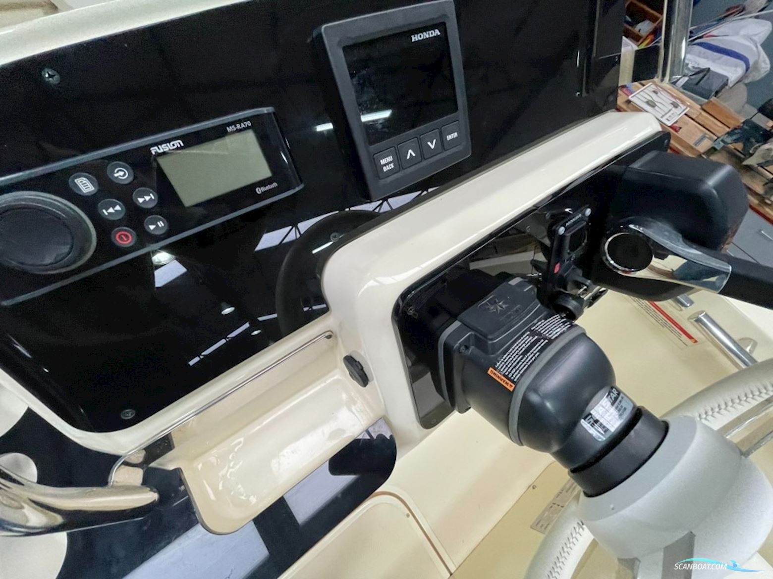 Invictus SX200