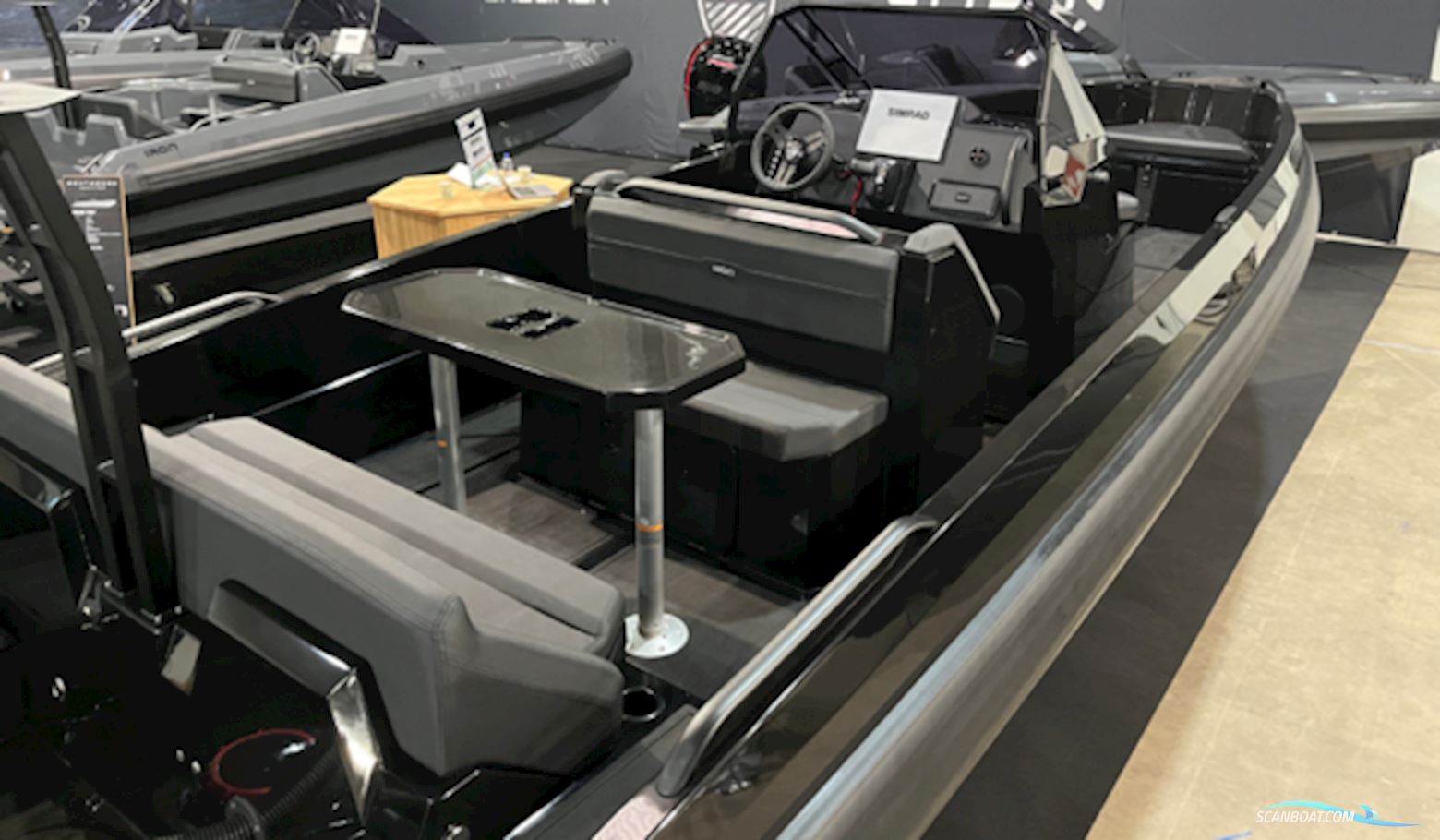 IRON 827 – Mercury V8 450 R hk